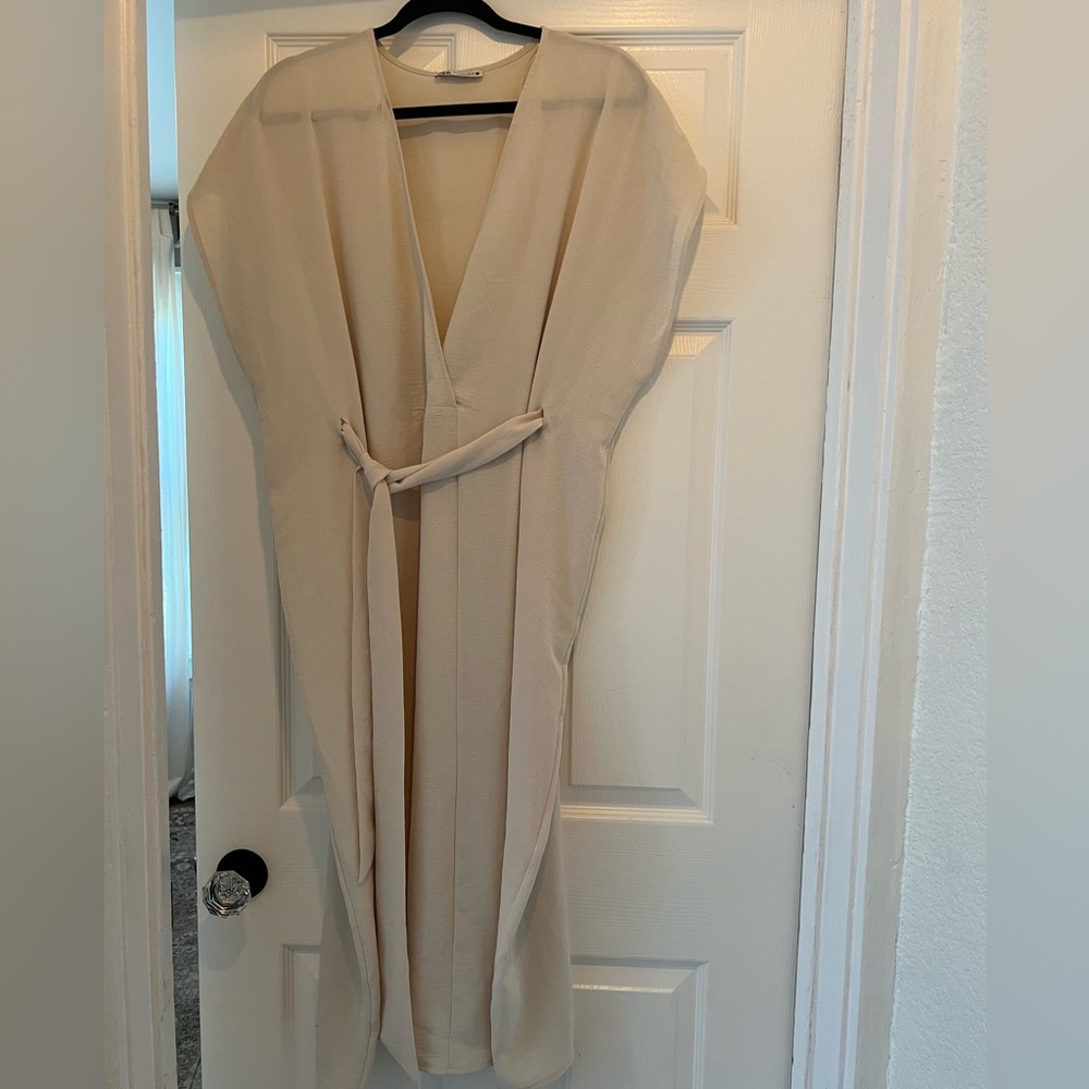Zara beige midi sheath tunic dress size Large with waist tie